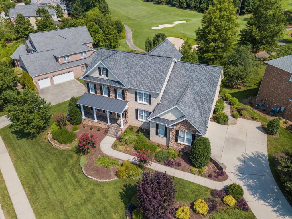 Beautifully mowed lawn Raleigh, NC